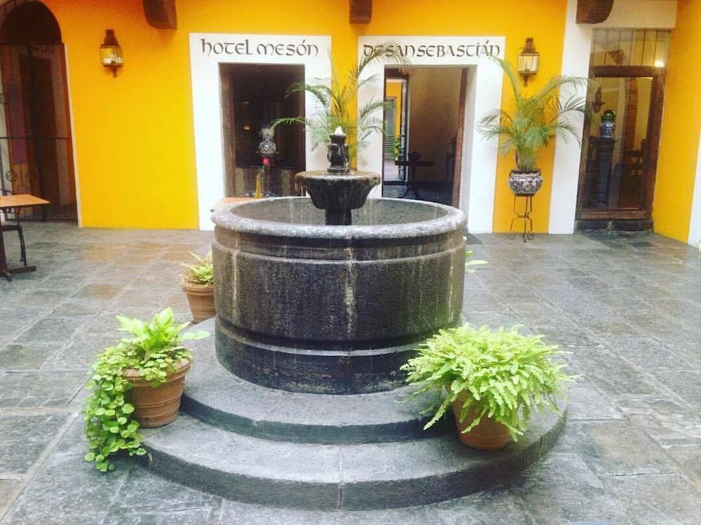 Ayenda Meson De San Sebastian Hotel Puebla Buitenkant foto